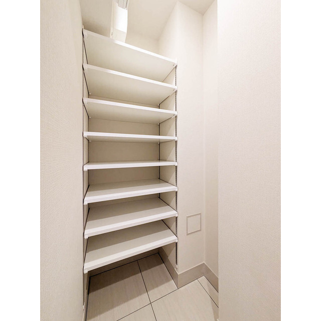 収納　※別部屋の参考写真です。