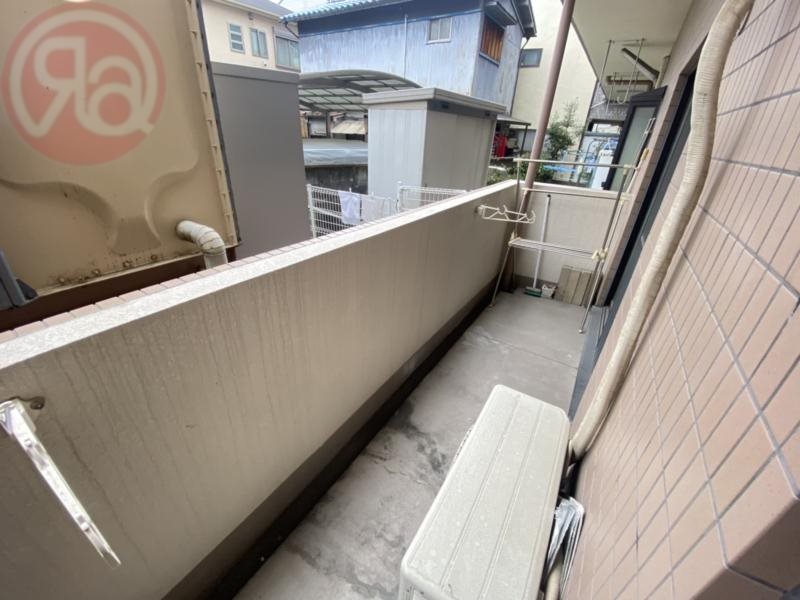 バルコニー　陽当たり良好なバルコニーです