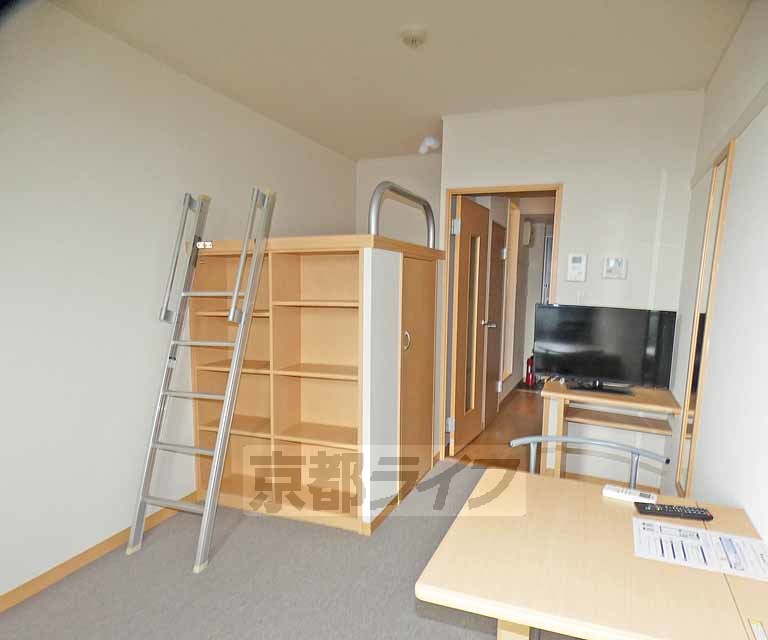 居室・リビング　広くてきれいなお部屋です