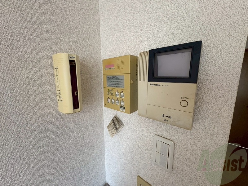 セキュリティ　モニター付きインターホンでセキュリティも安心です！