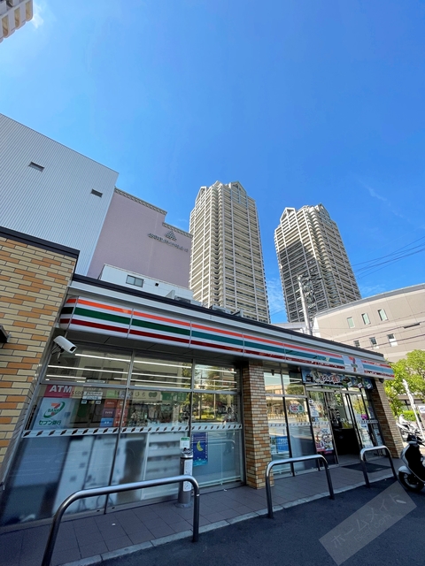 コンビニ　セブンイレブンJR堺市駅前店（コンビニ）まで84m
