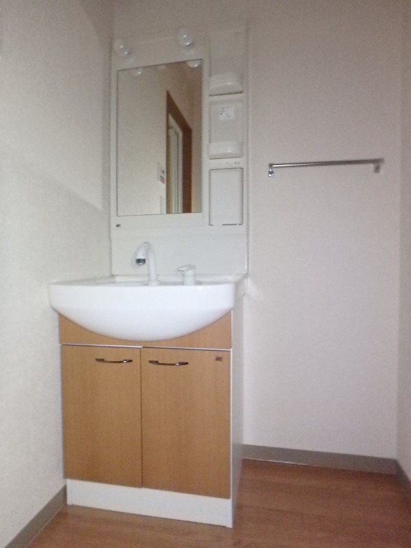 洗面設備　図面と現状に相違がある場合には現状を優先