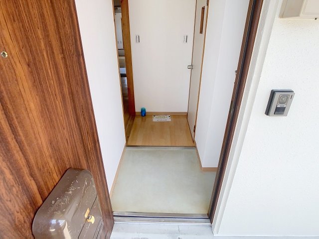 玄関　2025年8月撮影