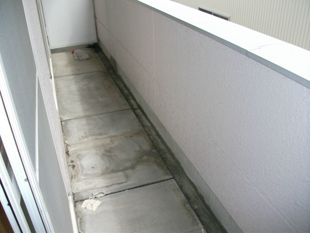 バルコニー　日当りの良い、ワイドバルコニー。