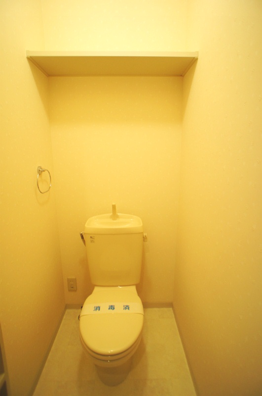 トイレ　トイレもきれいです