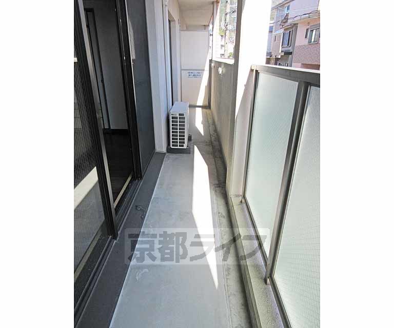 バルコニー　洗濯物も干し放題！