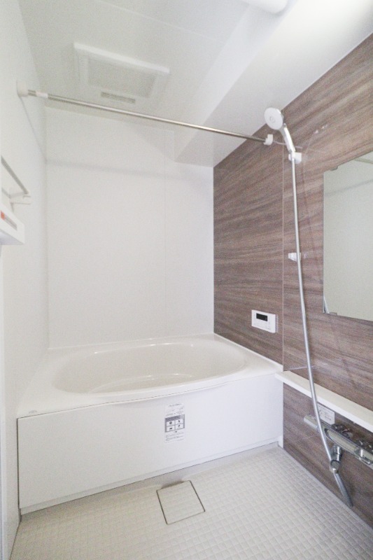 バス・シャワールーム　図面と現状に相違がある場合には現状を優先