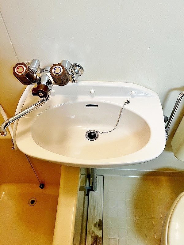 洗面設備　★掃除のしやすい3点ユニットバス★