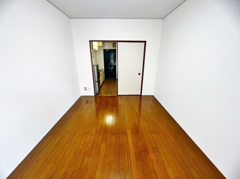 その他部屋・スペース　★洋室６帖★