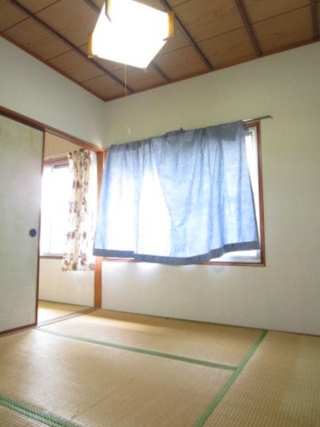 バルコニー　ゆったりとくつろげる和室です