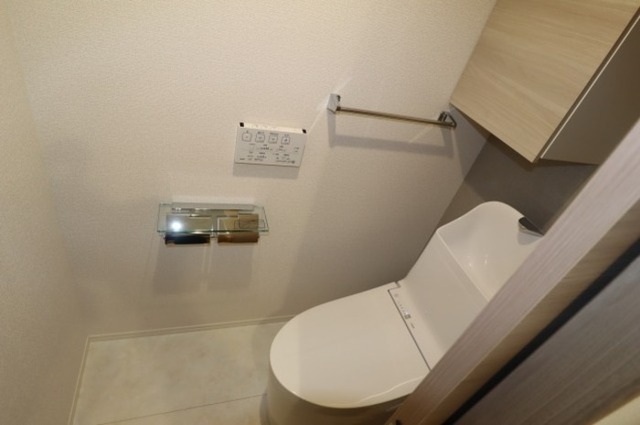 トイレ　トイレ？