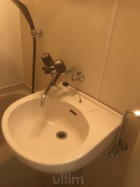 洗面設備　同タイプのお部屋です、ご参考までに
