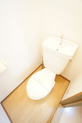 トイレ　※同タイプの写真です。