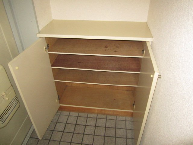 収納　下駄箱
