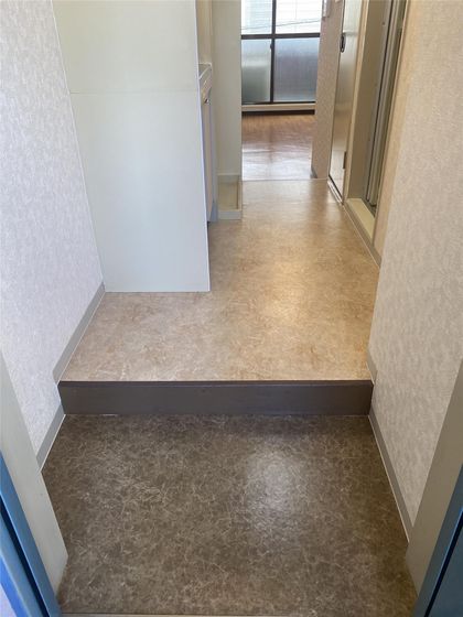 玄関　他号室のお写真です