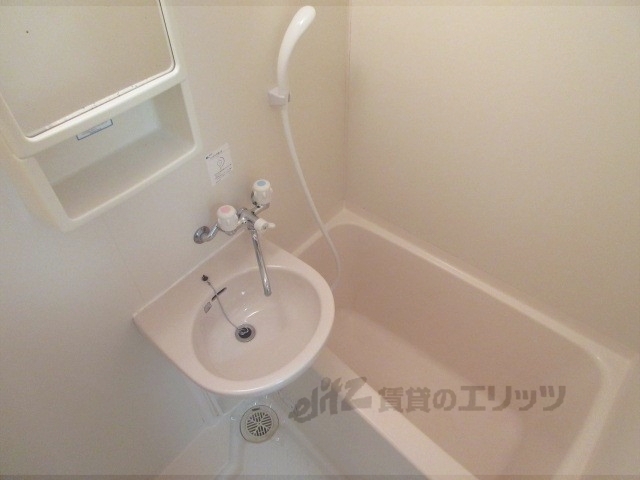 バス・シャワールーム　ユニットバス