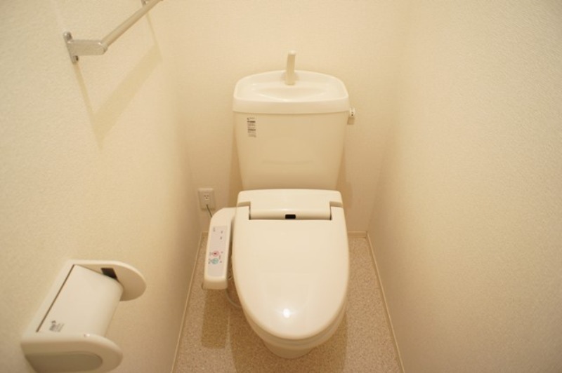 トイレ　図面と現状に相違がある場合には現状を優先