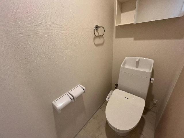 トイレ　シャワー付トイレ