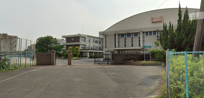 中学校　清須市立西枇杷島中学校（中学校）まで1000m