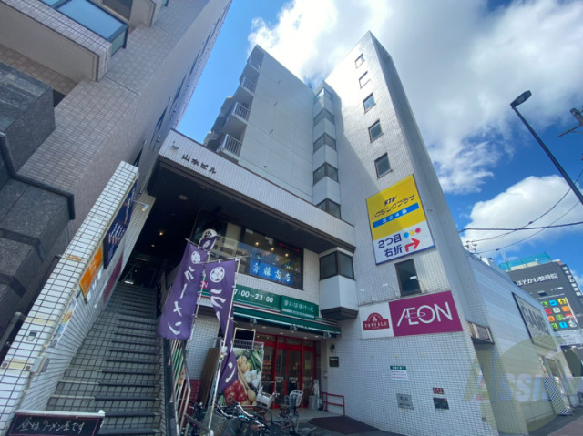 建物外観　札幌市北区北２３条西「サンスイートヴィラ」