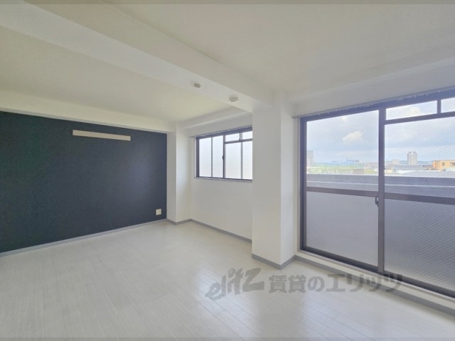 居室・リビング　洋室