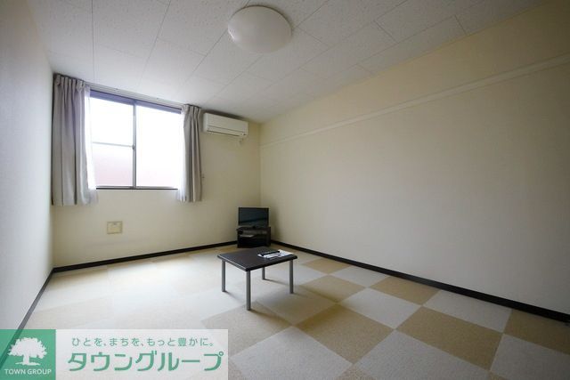レオネクスト双葉の居間写真