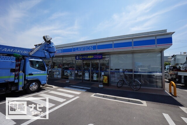 コンビニ　ローソン高松多肥上町西原店（コンビニ）まで423m