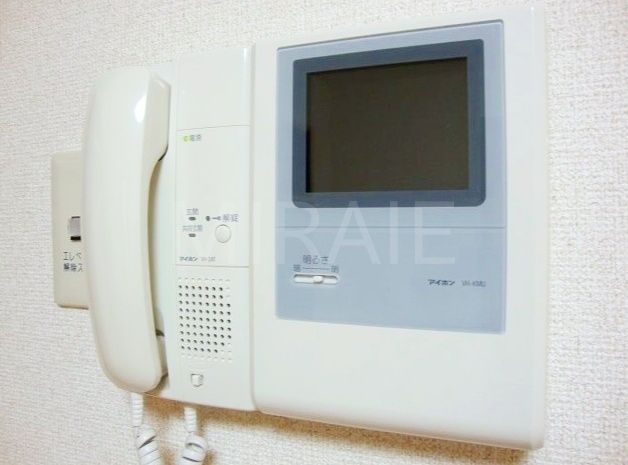 セキュリティ　TVモニター付インターホン