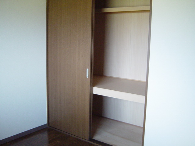 収納　北洋室収納