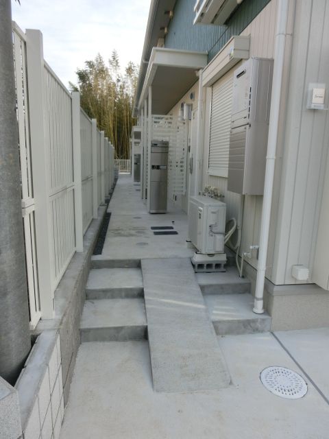 エントランス　お部屋につながるエントランスです