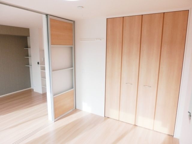 その他部屋・スペース　お部屋に収納があるので広々使えますね