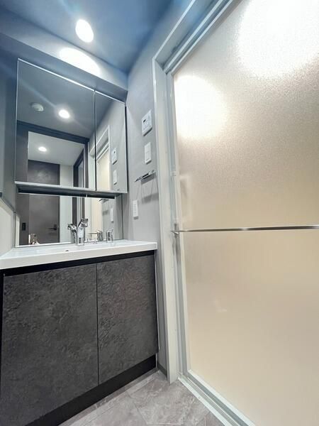 洗面設備　忙しい朝には欠かせない洗面所です