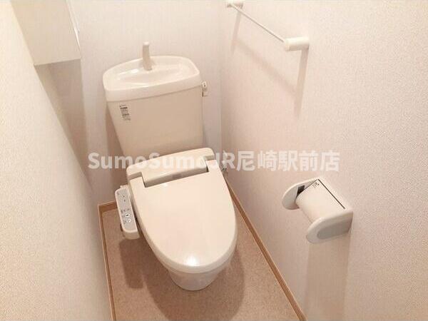 トイレ　シンプルで使いやすいトイレです