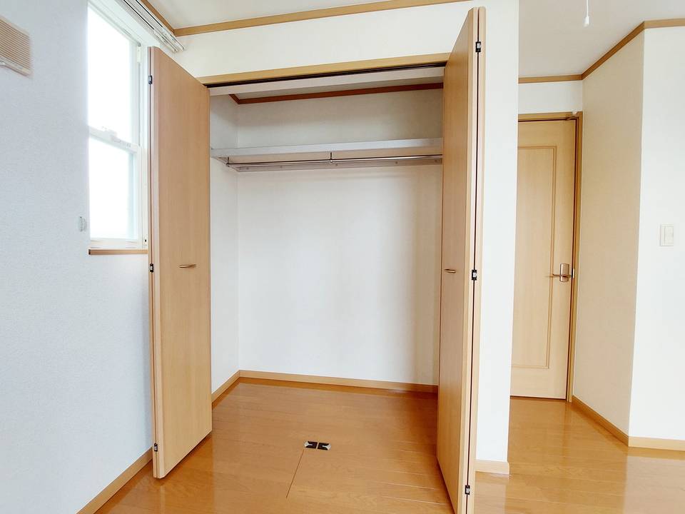 収納　クローゼット