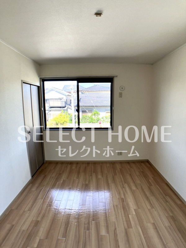 その他部屋・スペース　使い勝手のいい寝室です