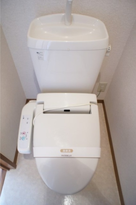 トイレ　図面と現状に相違がある場合には現状を優先