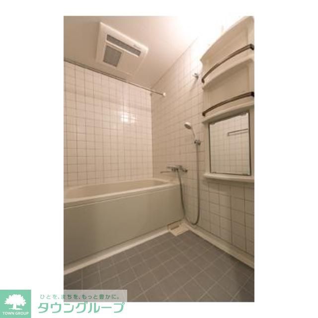 バス・シャワールーム　※写真は同タイプ住戸です。