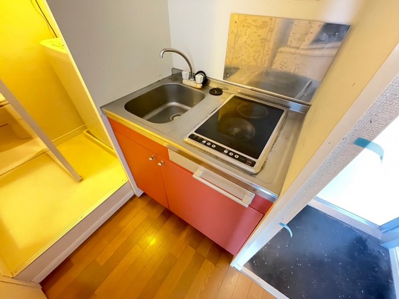 キッチン　※別部屋の写真です