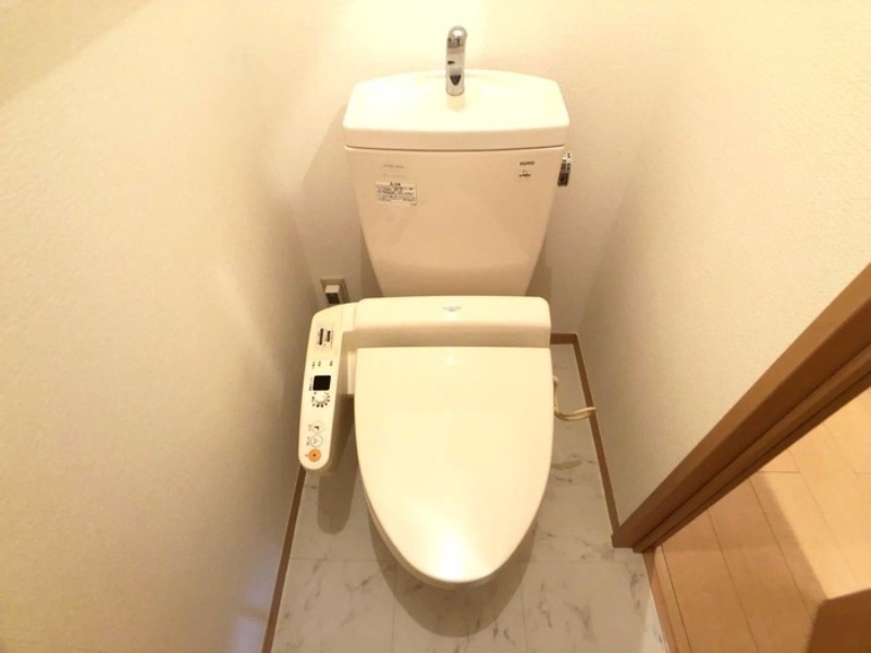 トイレ　図面と現状に相違がある場合には現状を優先