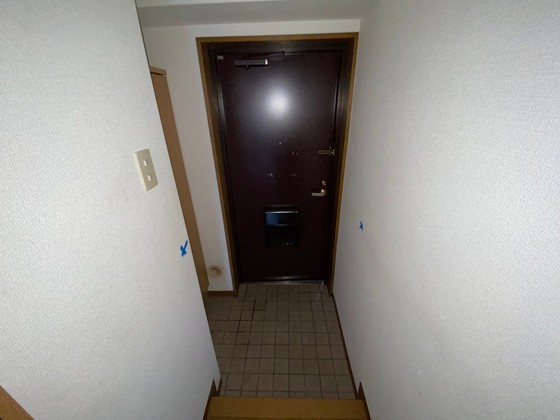 玄関　※別部屋の写真です