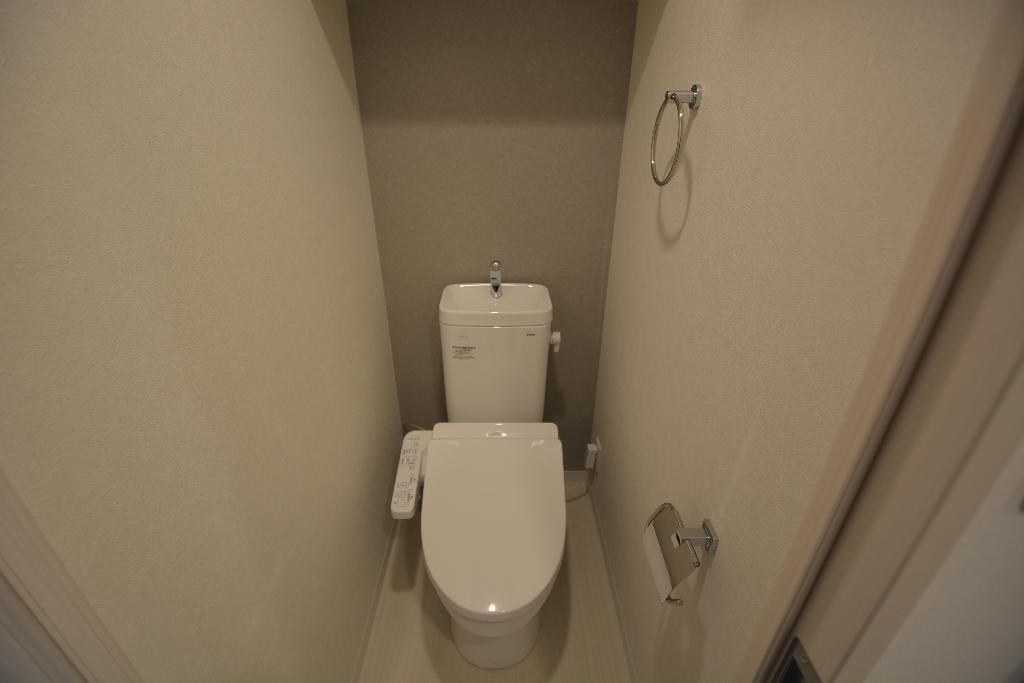 トイレ　シャワー付トイレ