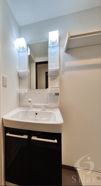 洗面設備　同仕様