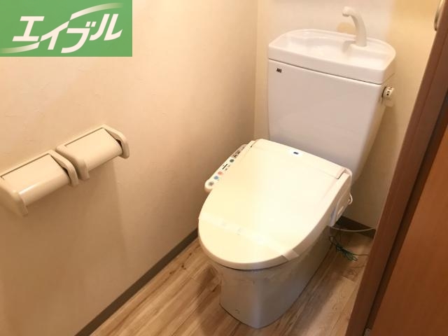 トイレ　トイレ