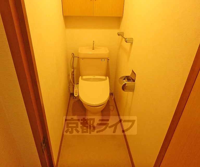 トイレ　清潔感のあるトイレです