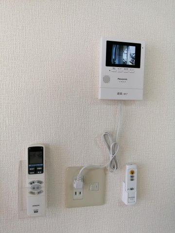 セキュリティ　防犯対策に有効なモニター付きインターホン！