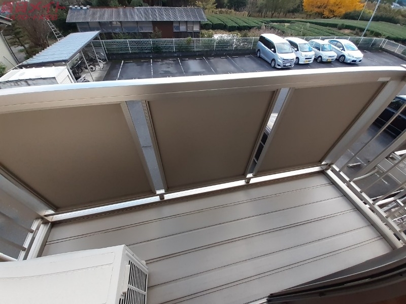 バルコニー　同型別部屋写真