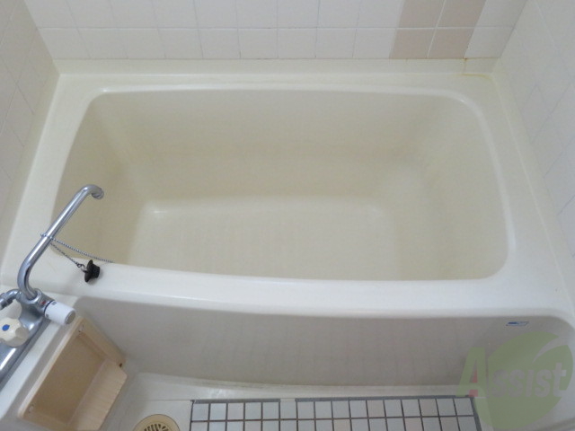 バス・シャワールーム　バスルーム。日々の疲れをこちらで癒してくださいね