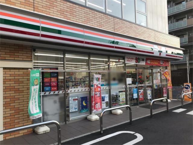 コンビニ　セブンイレブン　吹田江坂町２丁目店（コンビニ）まで527m