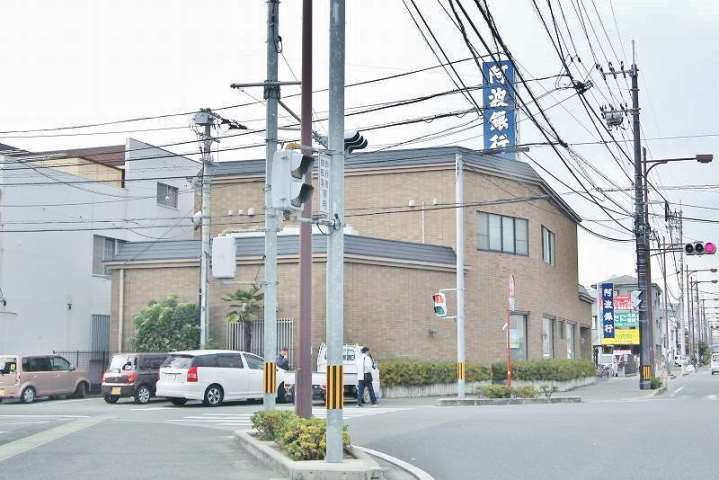 銀行　阿波銀行田宮支店（銀行）まで497m