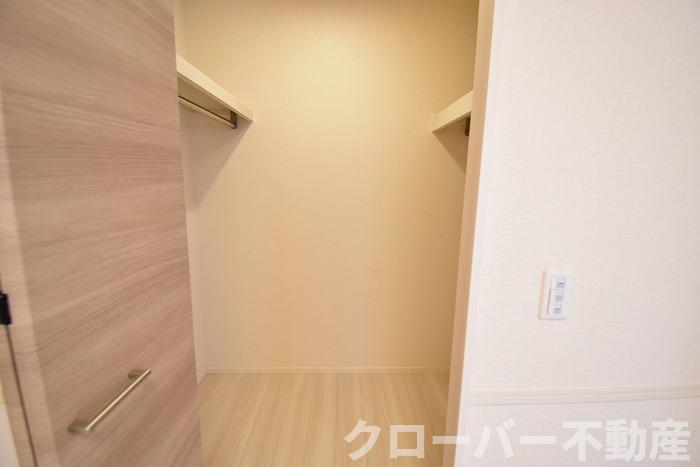 収納　ウォークインクローゼット